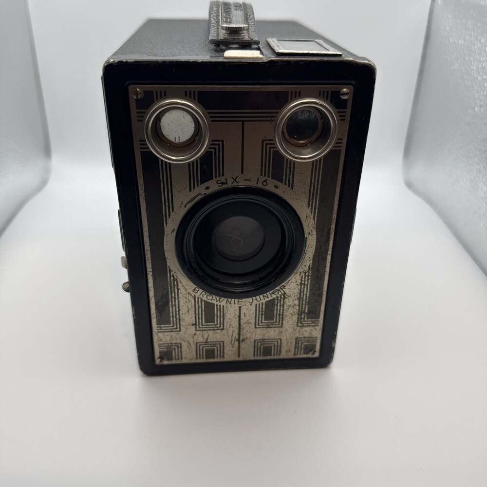Vintage Kodak Brownie Junior Six-16 Box Camera